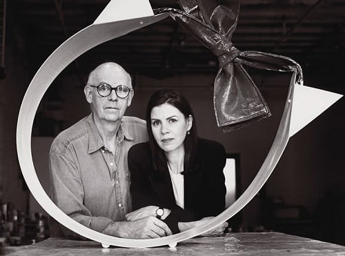 Claes Oldenburg and Coosje van Bruggen. Claes Oldenburg 's Life and Art